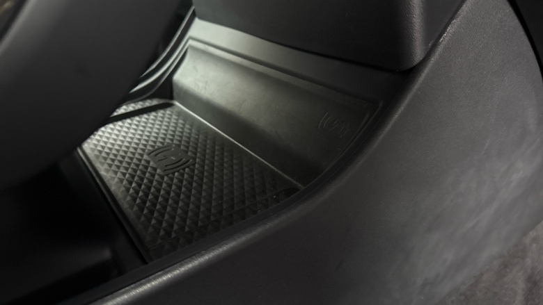 Land Rover Range Rover Evoque 2.0 D200 R-Dynamic S 5dr Auto Diesel Hatchback